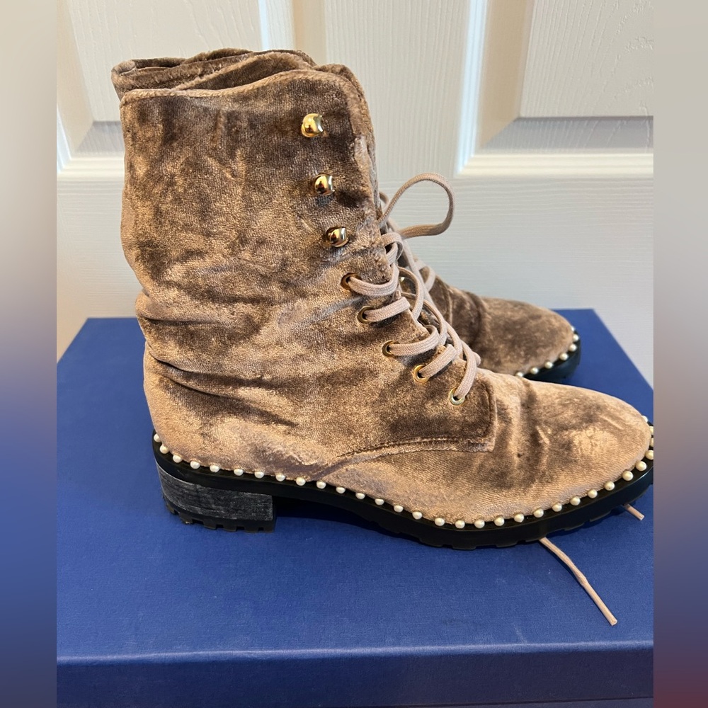 Stuart Weitzman Allie Boots - size 7.5